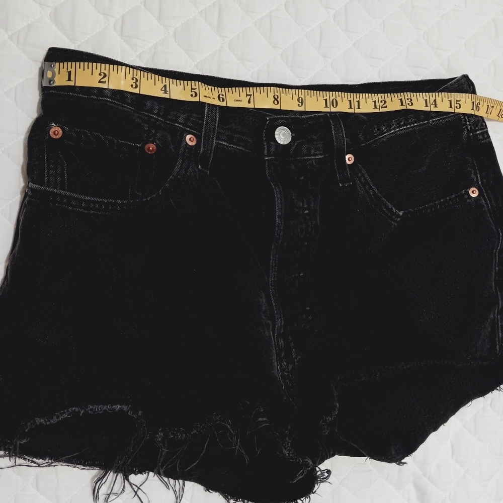 Levis 501 High Rise cut off Button Fly Shorts Size L/31 - Picture 11 of 14
